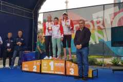 21c080d8-29aa-48fa-acf0-1a1b8ac92b9e